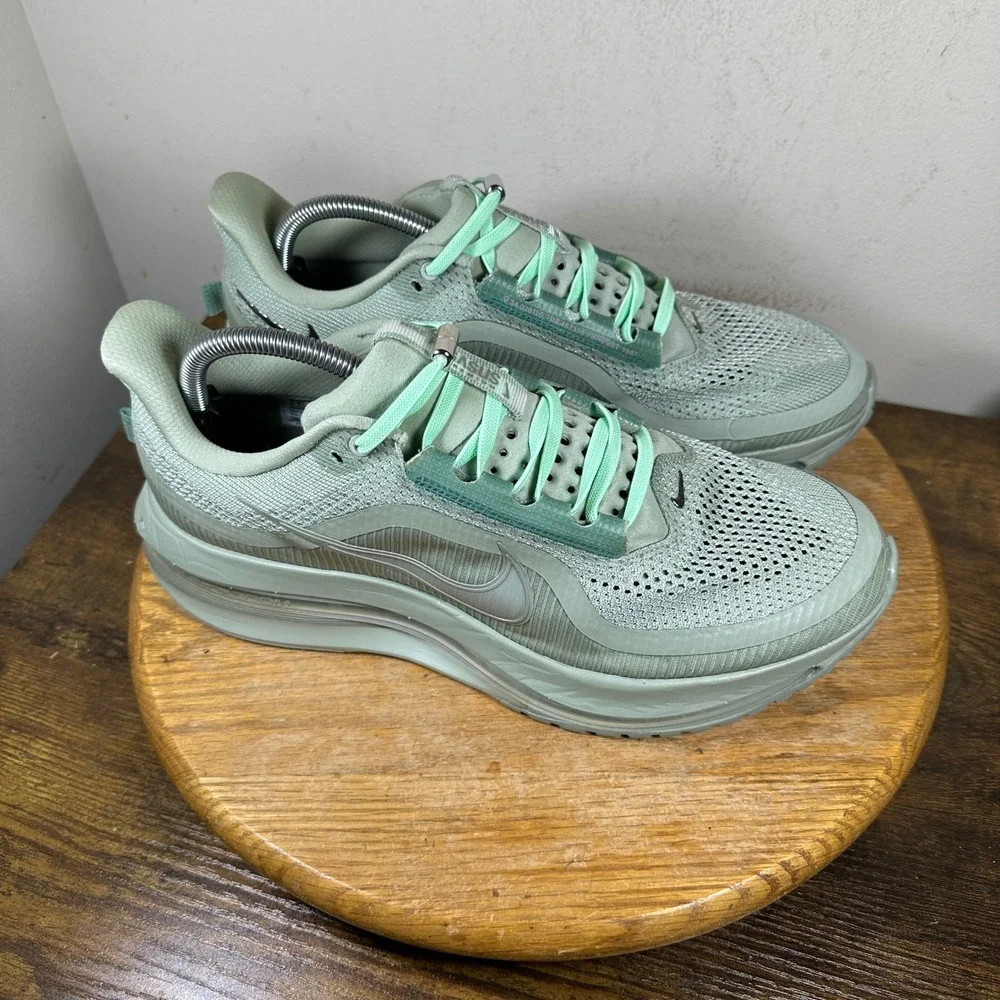 Nike Air Zoom Pegasus Premium Sage Green Running Shoes HQ2592-300 Mens 10.5